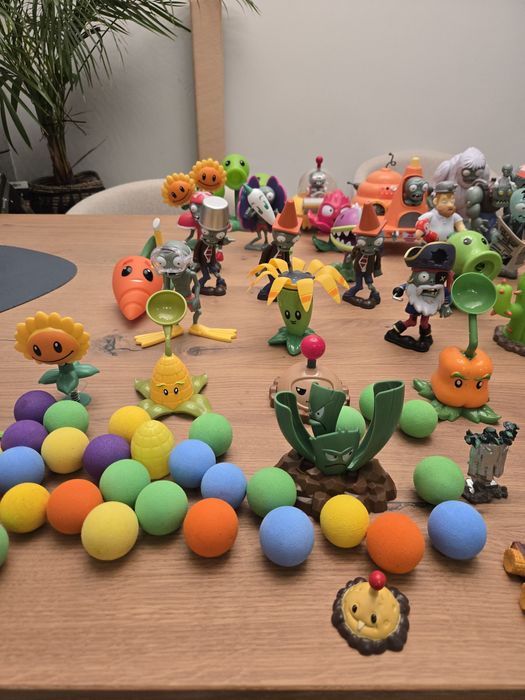 Zestaw figurek Plants vs Zombies