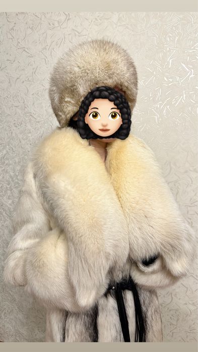 Шуба з песца жіноча