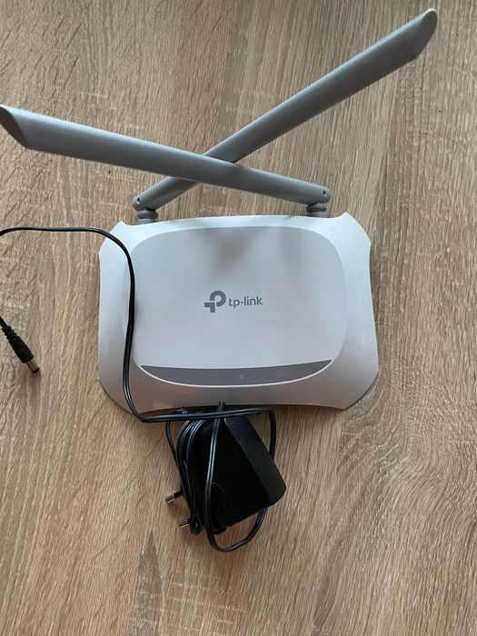 Роутер б/у  tp-link