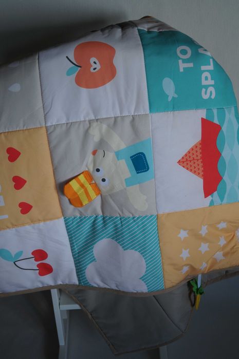 Продам розвиваючий килимок для самих маленьких