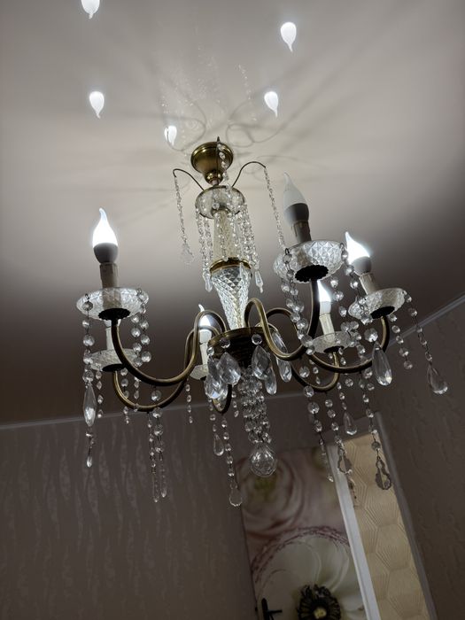 Люстра хрустальная