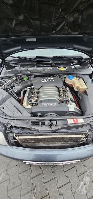 Audi a4 b6 3.0 V6 220km b.lpg quattro okazji zamienię