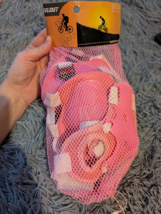 Ochrona. Rower, rolki , 3 pary zestawu. 1 zestaw 10 zł. Nowe