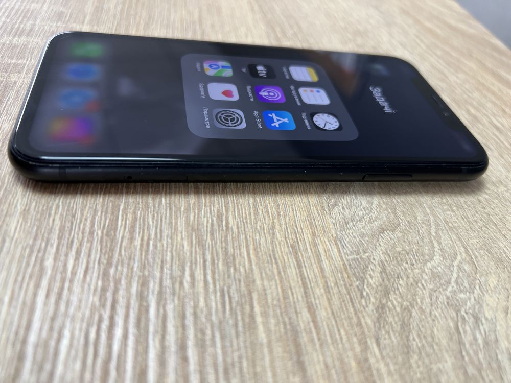 Apple iphone Xr 64gb Neverlock Гарний стан