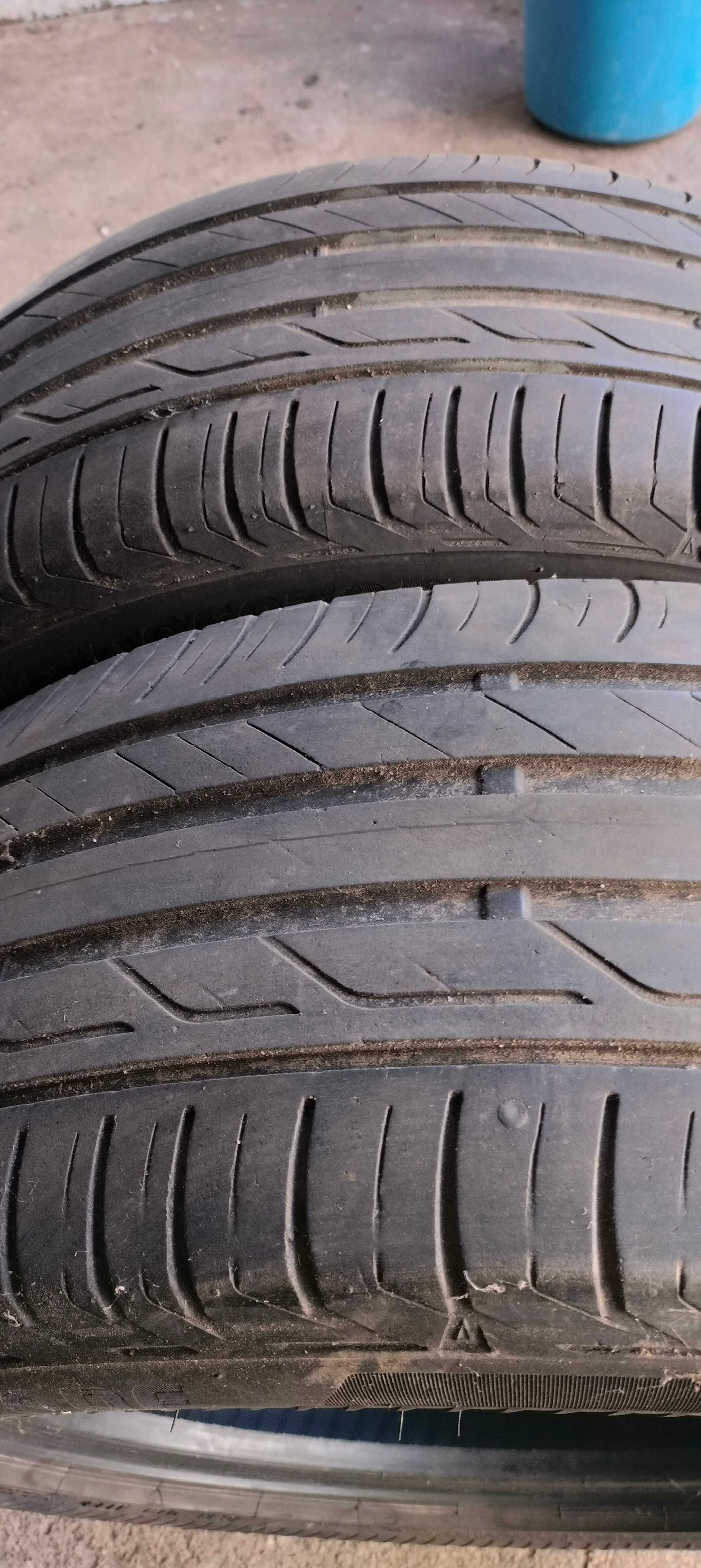 Opony  Bridgestone 225/50  R17.   2 sztuki