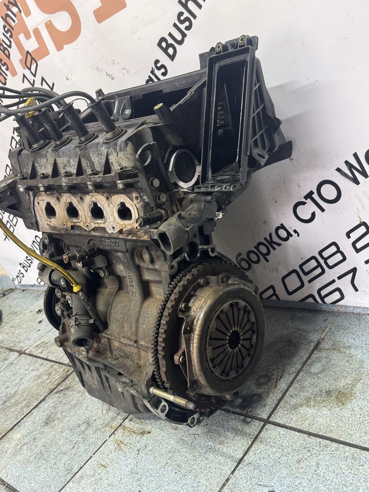 Двигун мотор двигатель Renault kangoo Рено Кенго 1.2 бензин  D4F712