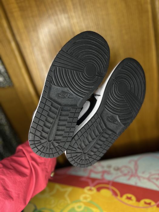 Кроссовки кожа Nike air Jordan 1 редкого цвета размер 37 - 37,5