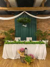 Ścianka za stół Młodych dekoracja ślub wesele welur kurtyna świetlna