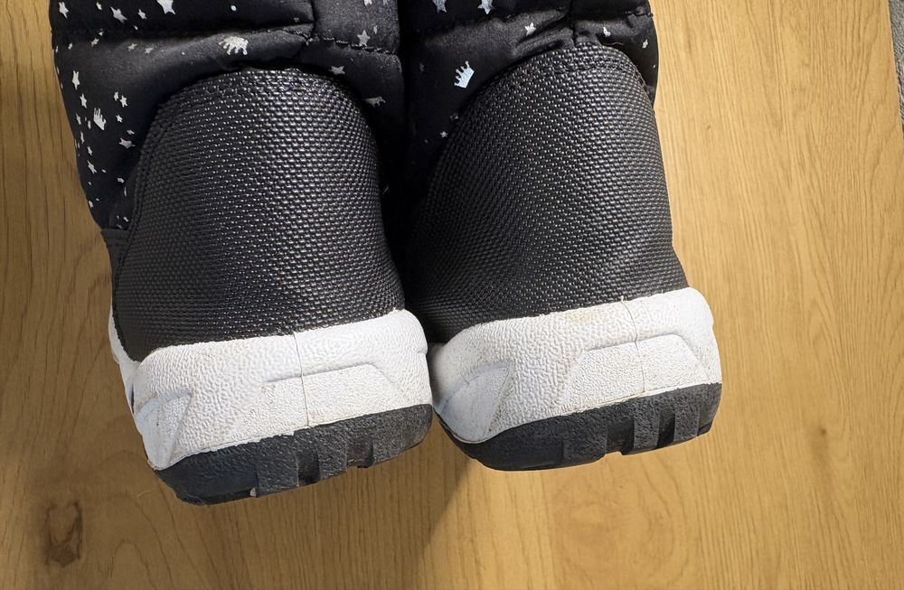 Продам сапоги lc waikiki для девочки демисезонные 34 размер