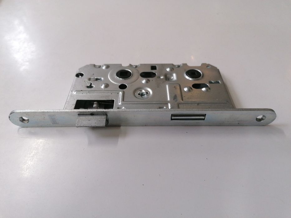 Zamek wpuszczany łazienkowy, 72/55 prawy HOBES