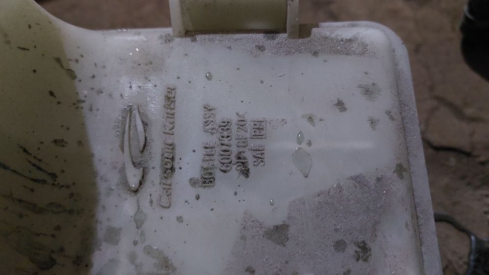 Tesla Model S бачек расширительный бачок помпа тосола патрубок разбор