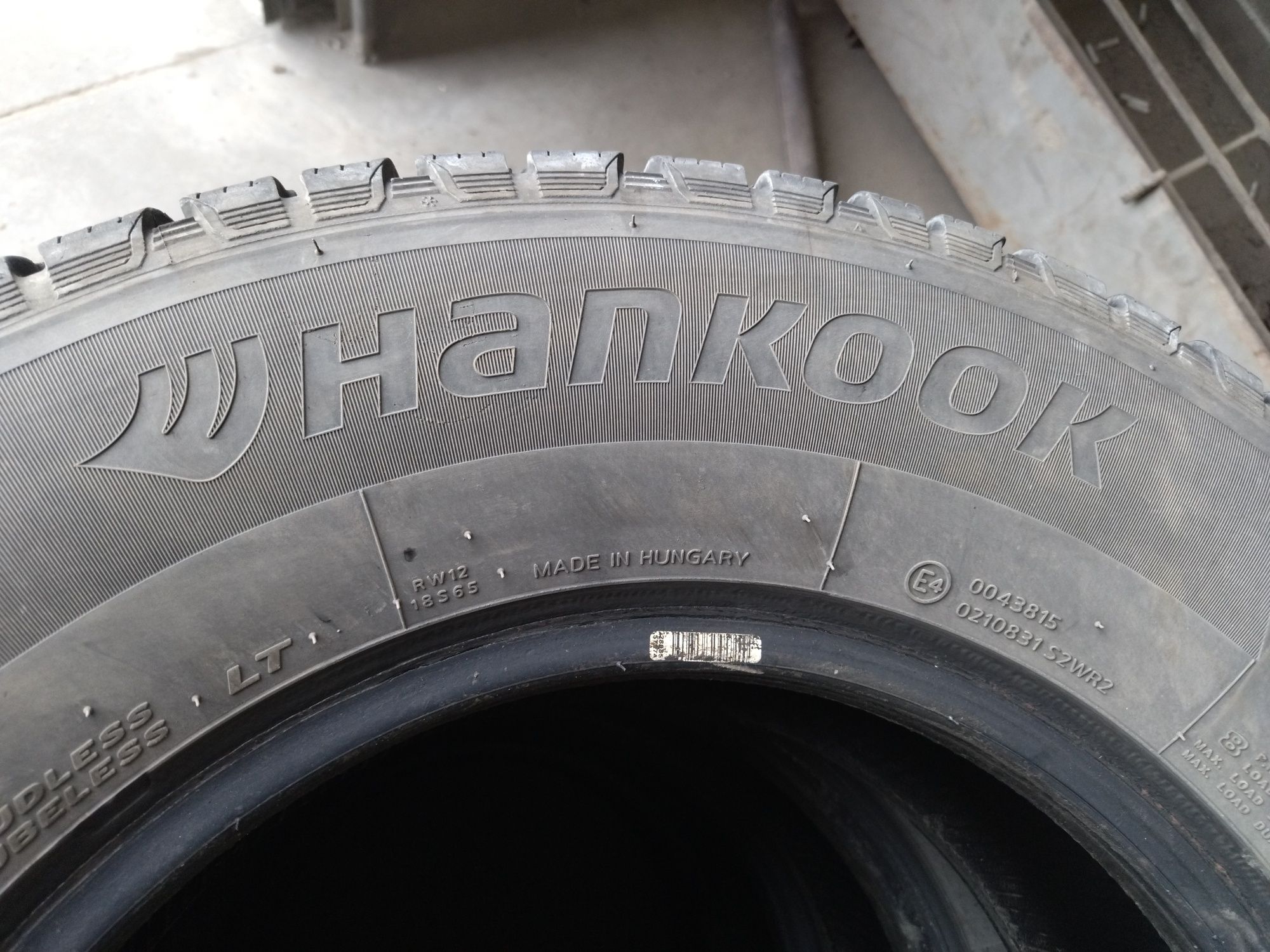 HANKOOK 225/70/15c