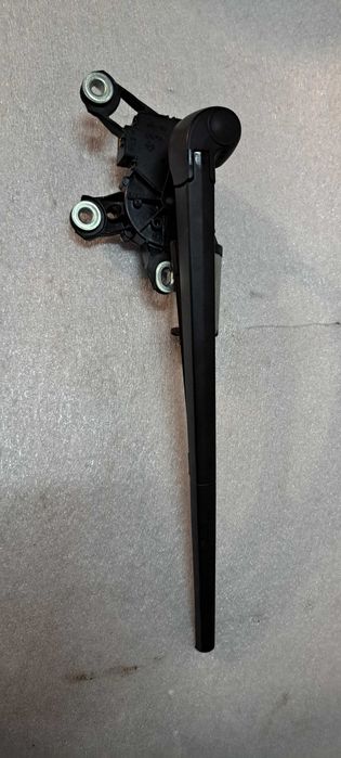 Silnik + ramię wycieraczki tył Audi A4 B6 Kombi kpl oryginał