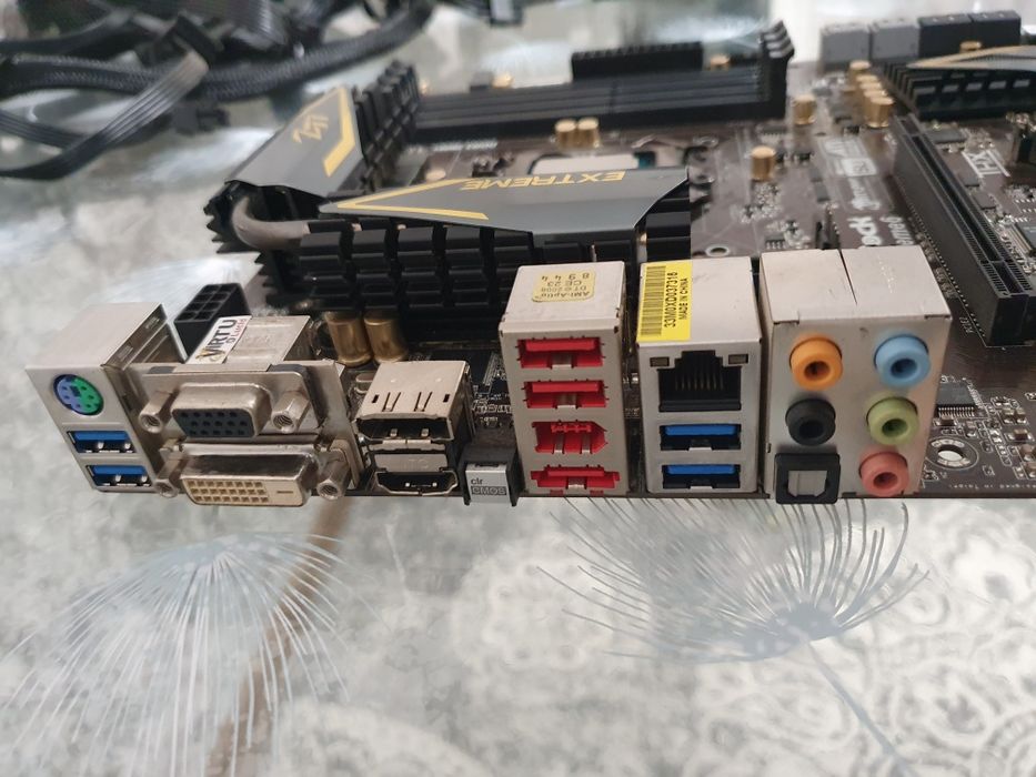 Топовая материнка 1155 asrock z77 extreme6 Комплек i5 3570k ddr3