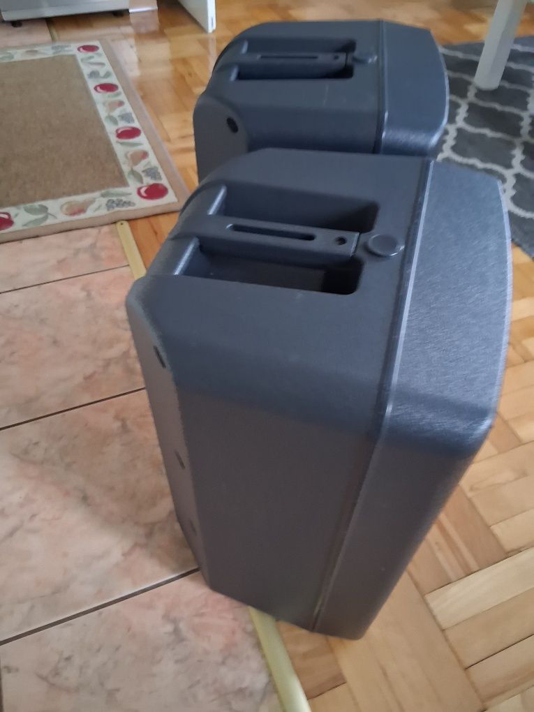Kolumny RCF art 310 mk2
