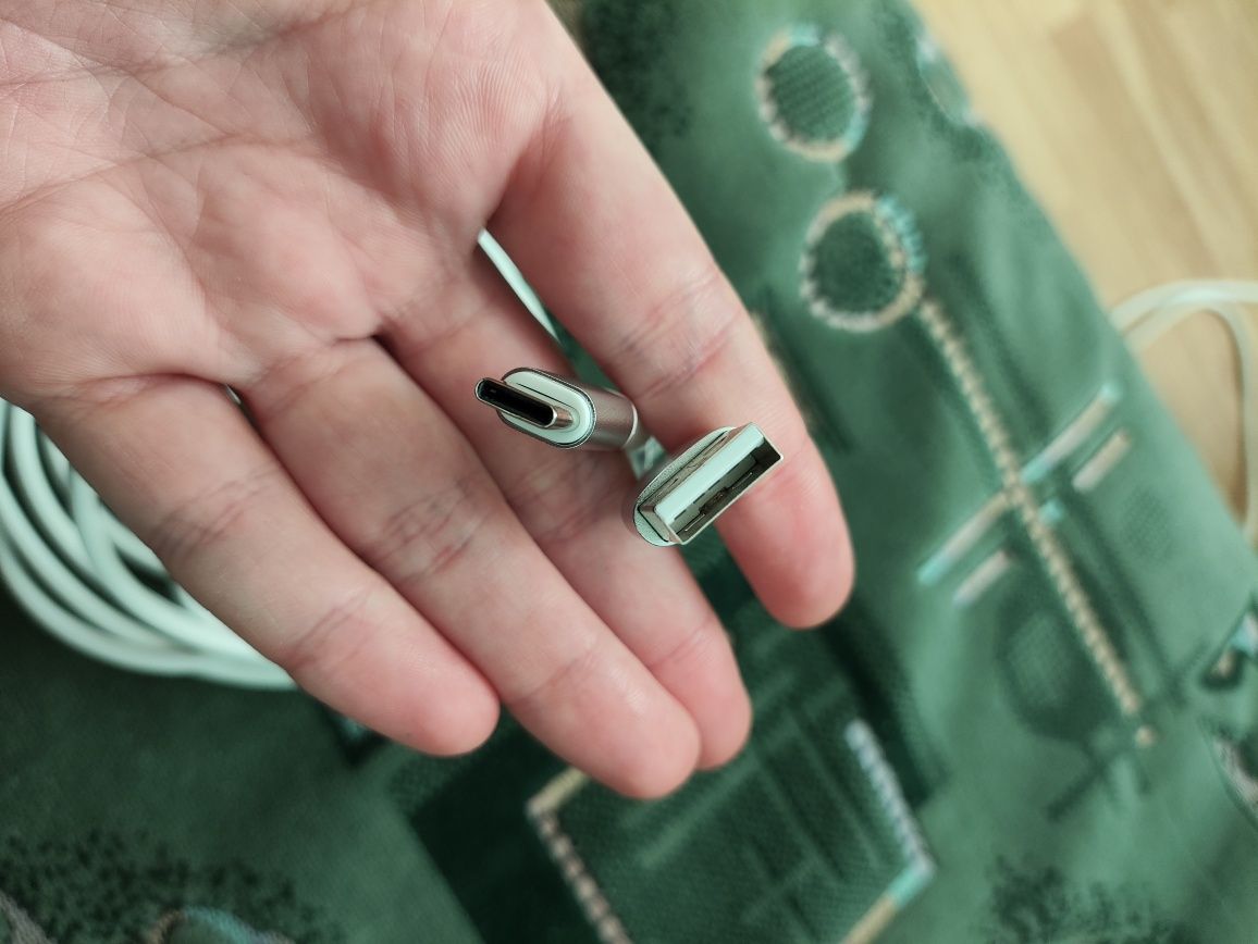 Новенький USB шнур type-C 3.5 мм (mini-Jack)