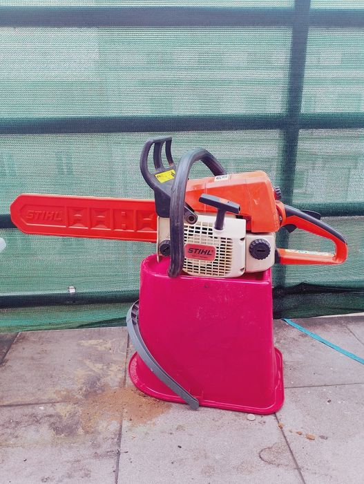 Stihl 025 piła w b dobrym stanie