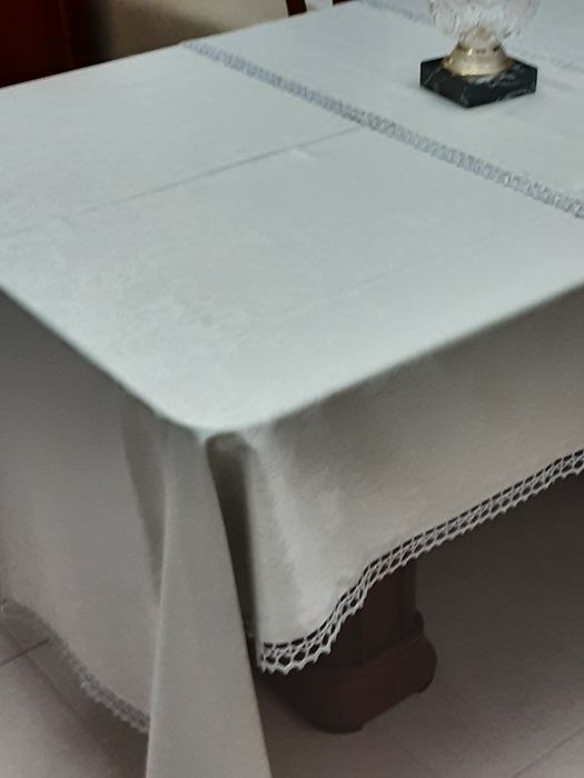 Toalha bom tecido  Natalício com ponto  croché linha  pratiada