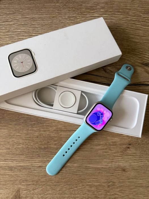 Apple Watch Series 8 41 MM Starlight GPS як новий