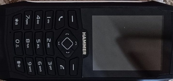 Телефон HAMMER 3. Новый в коробке, водонепроницаемый, противоударный.