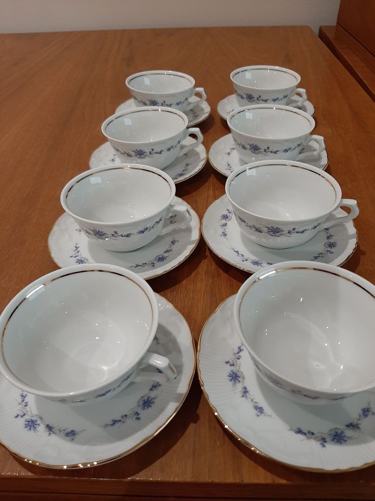 Chávena e pires de café em Porcelana Vista Alegre