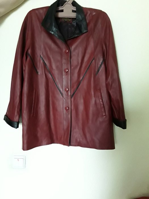 Куртка шкіра .нова