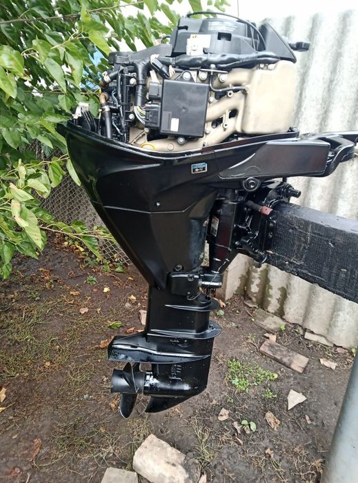 Лодочный мотор Mercury F 25 M EFI 4 такта