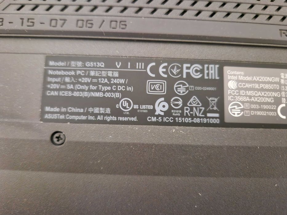 ASUS rog strix G513QM-HN027