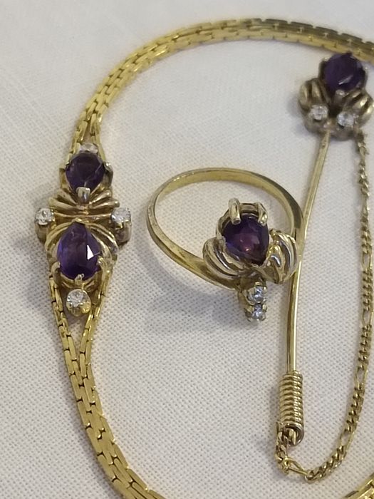 Серебро,аметисты,позолота.Браслет, кольцо,булавка. Нежные и красивые