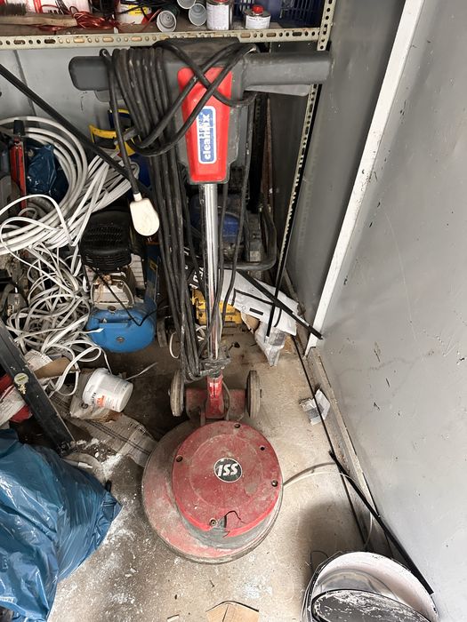 Szorowarka jednotarczowa cleanfix r44-180