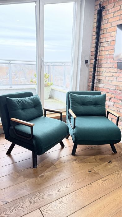 Fotele rozkladane z regulacja oparcia.