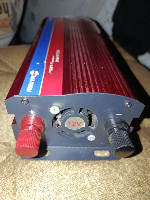 Інвертор Powerone Inverter 12V