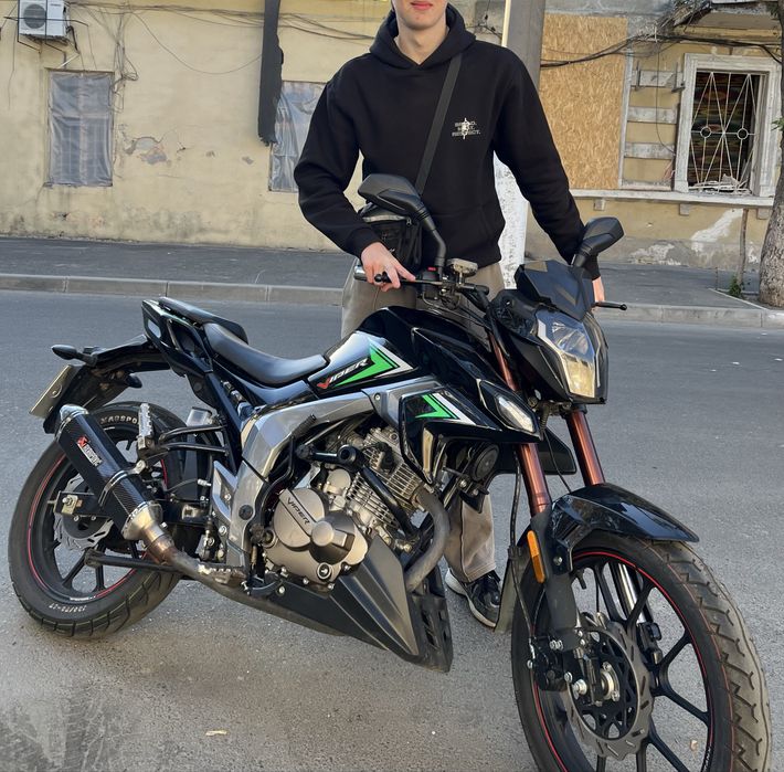 Продам мотоцикл Viper zs200a1