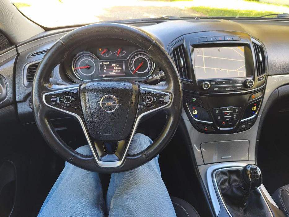 Opel Insignia 2.0 gasóleo com 165 mil kms de 2015