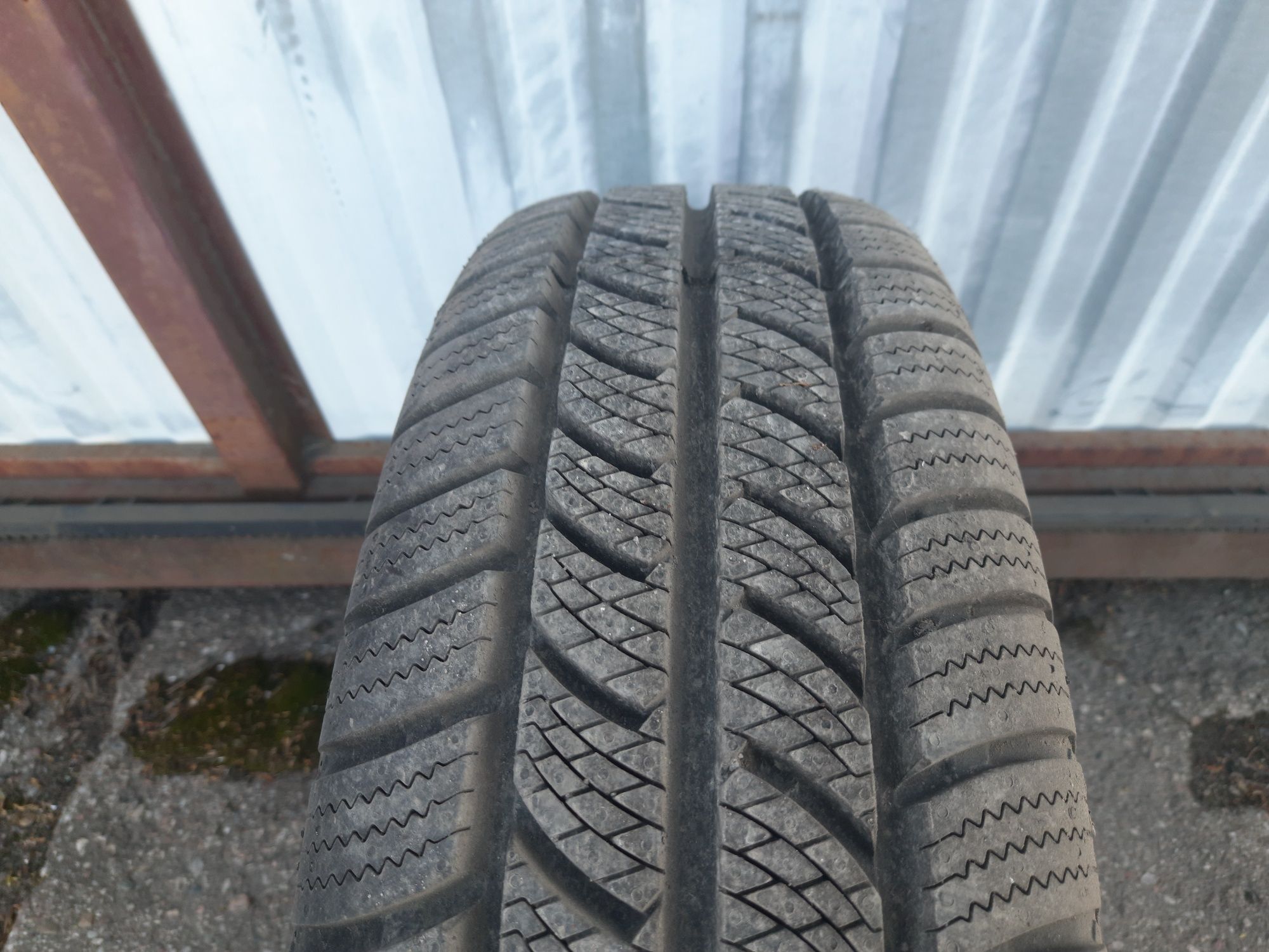 Opona 1szt  Nowa Continental VancoWinter 2