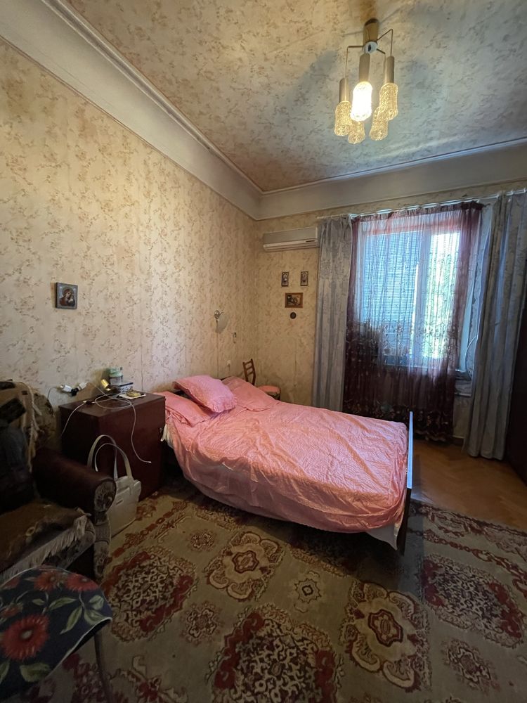 Продам 2 к квартиру Декабристов 38