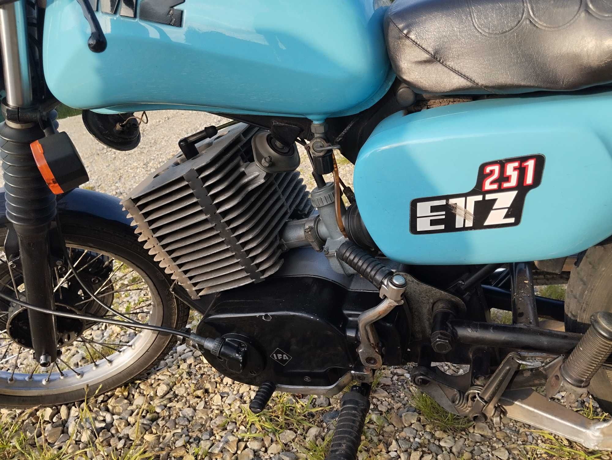 Motor MZ ETZ 251