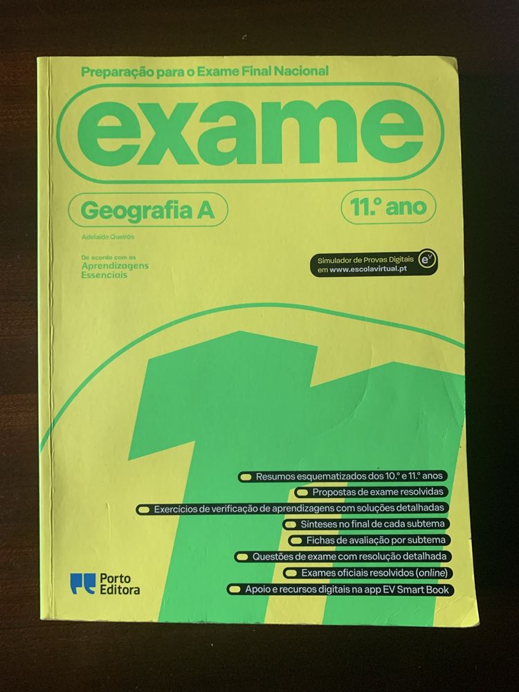Livro de preparaçao Geografia A 11 ano