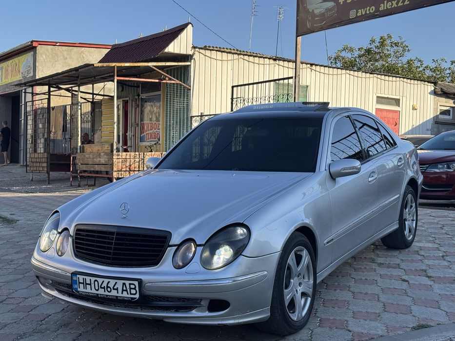 Mercedes E211 Avantgarde 3.2D автомат