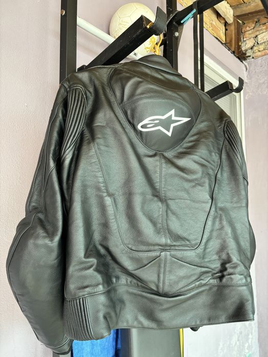 Продам мотокуртку alpinesars