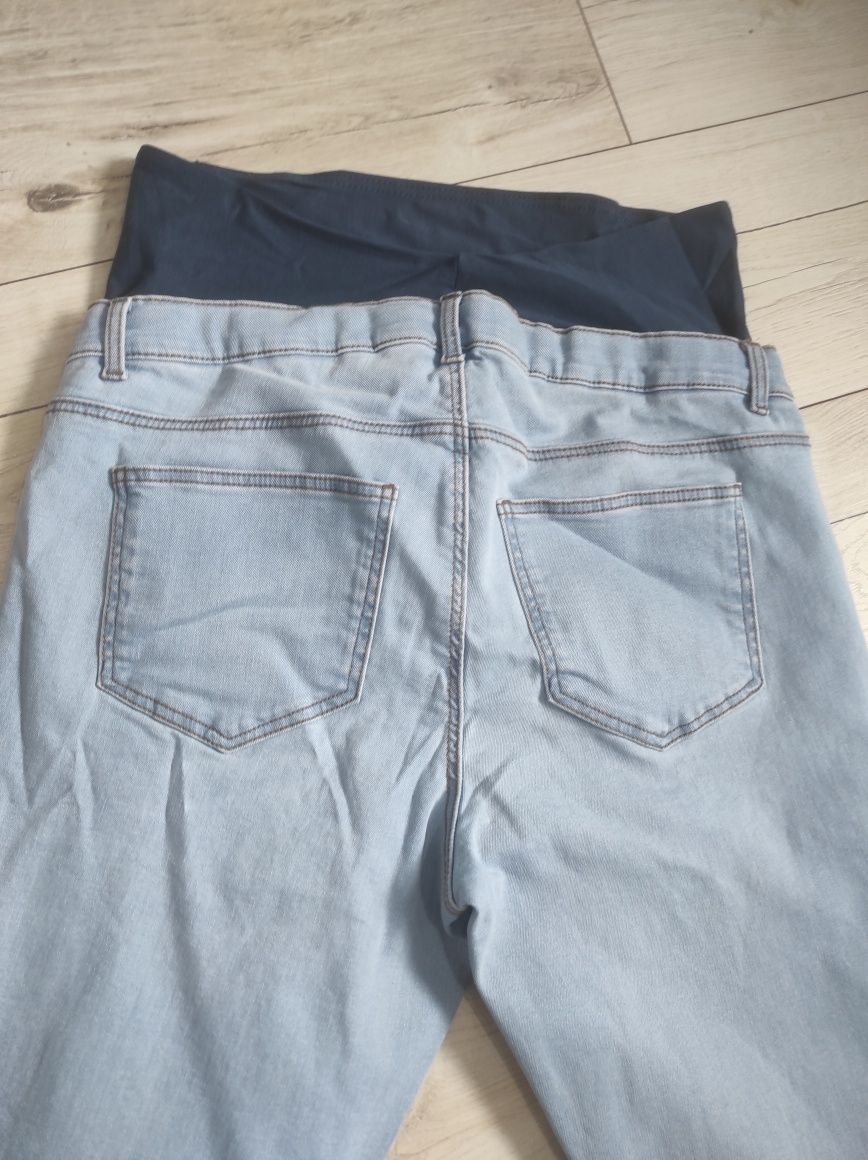 Jeansy ciążowe z przetarciami Vero Moda