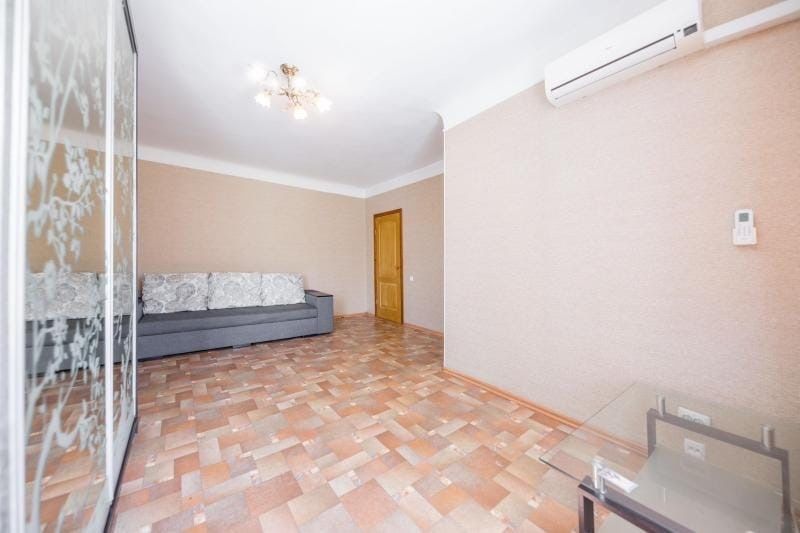 LS-5 У продажу 1к.кв м.Вокзальна