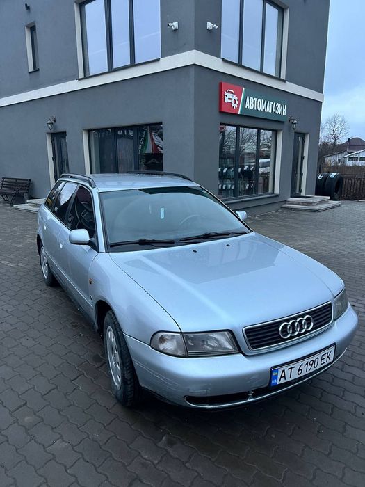 Audi A4 c5 1.6 газ бензин