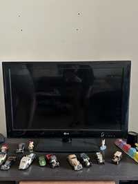 Tv LG 50x80cm usada em bom estado