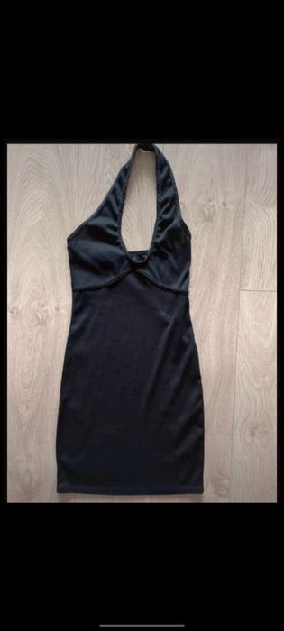 Mała czarna sukienka