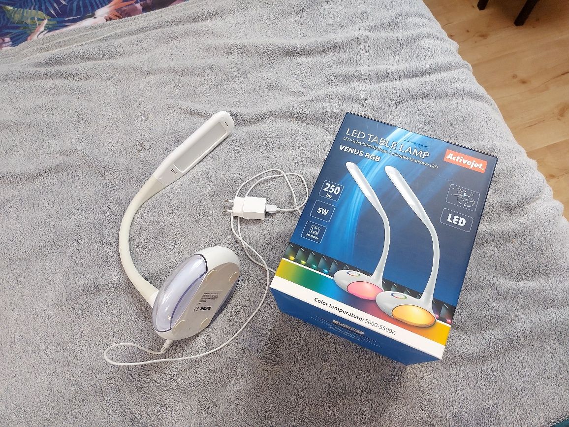 Lampka biurkowa LED AJE-VENUS RGB Biała