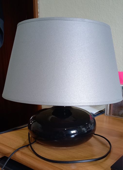 Candeeiro de mesa cabeceira