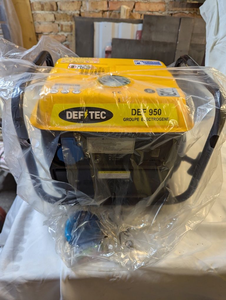 Генератор бензиновий Defitec DEF 950 двохтактний новий