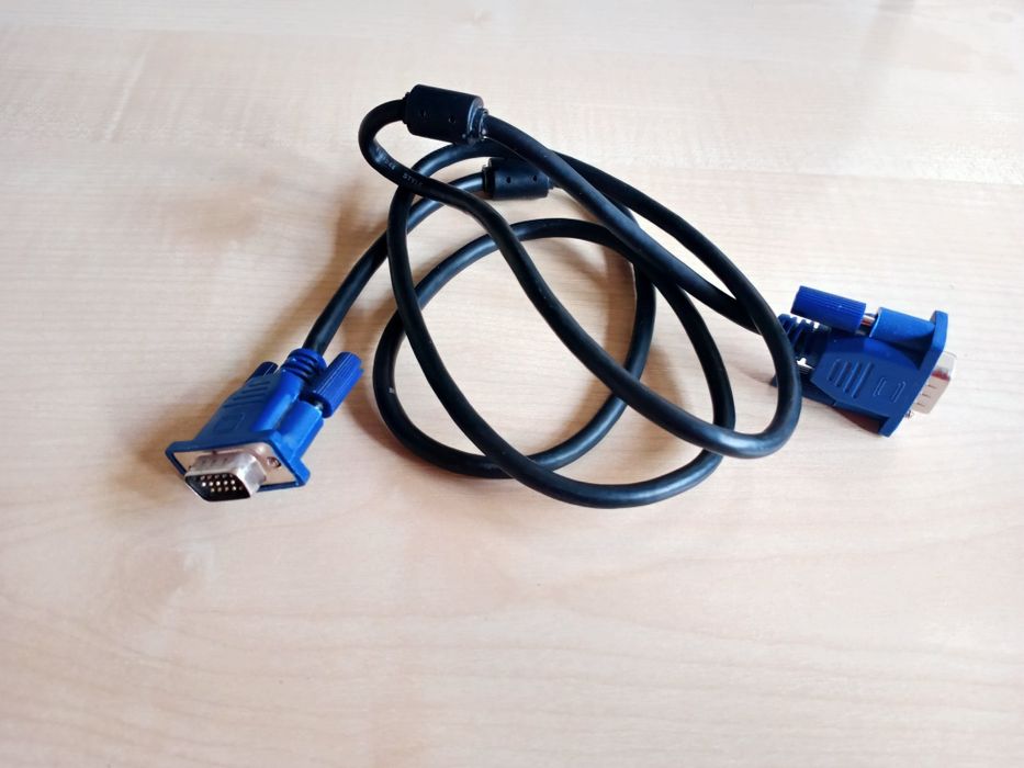 Przewód VGA-VGA komputer - monitor