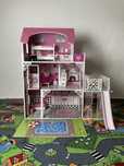 Duzy drewniany domek dla lalek barbie z meblami
